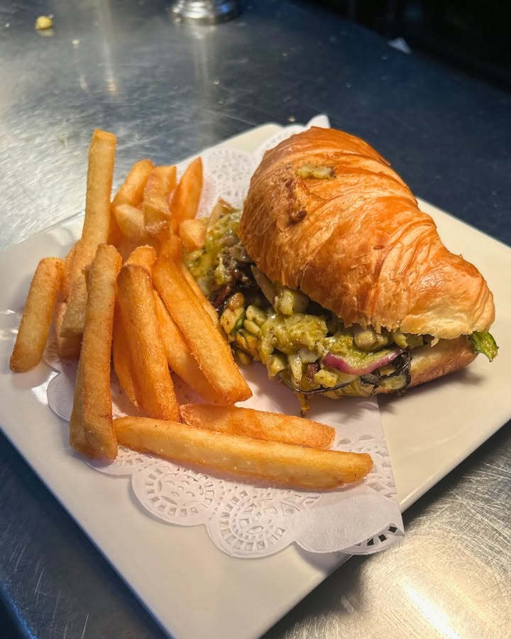 Featured image for “Delicious Lunch Special: Pesto Chicken Croissant at Wauchope RSL”
